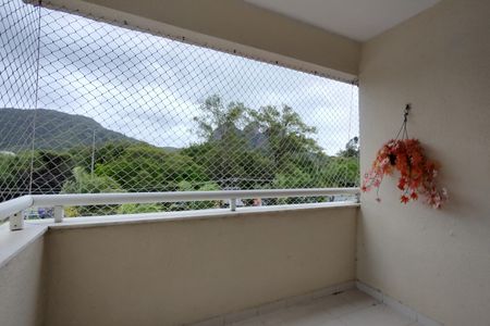 Apartamento para alugar com 60m², 2 quartos e 1 vaga Apartamento para alugar com 60m², 2 quartos e 1 vagaVaranda
