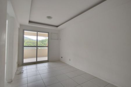 Apartamento para alugar com 60m², 2 quartos e 1 vaga Apartamento para alugar com 60m², 2 quartos e 1 vagaSala