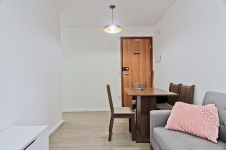 Apartamento à venda com 37m², 1 quarto e 1 vaga Apartamento à venda com 37m², 1 quarto e 1 vagaSala