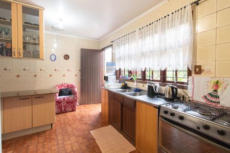 Casa à venda com 250m², 2 quartos e 2 vagasCozinha