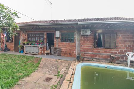 Casa à venda com 250m², 2 quartos e 2 vagasQuintal