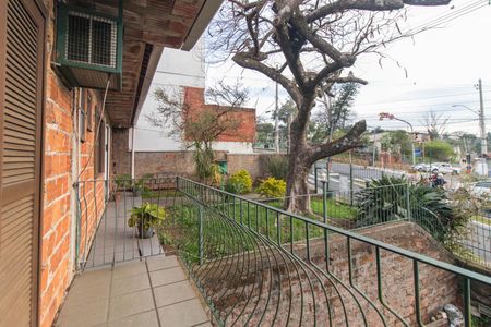 Casa à venda com 250m², 2 quartos e 2 vagasVaranda da Suíte
