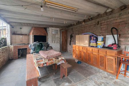 Casa à venda com 250m², 2 quartos e 2 vagasChurrasqueira