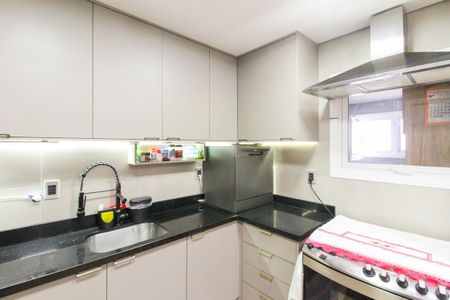 Casa à venda com 192m², 3 quartos e 3 vagas Casa à venda com 192m², 3 quartos e 3 vagasCozinha