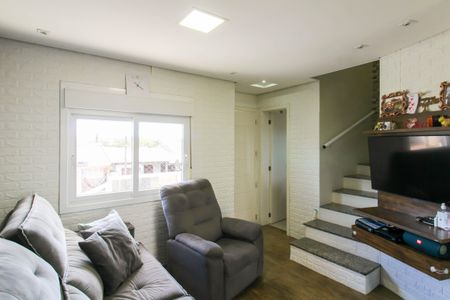 Casa à venda com 192m², 3 quartos e 3 vagas Casa à venda com 192m², 3 quartos e 3 vagasSala