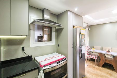 Casa à venda com 192m², 3 quartos e 3 vagas Casa à venda com 192m², 3 quartos e 3 vagasCozinha