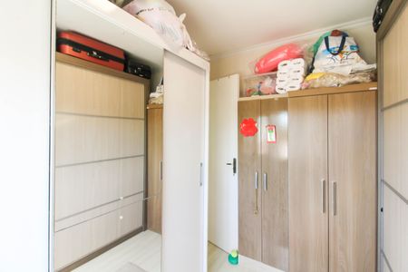 Casa à venda com 192m², 3 quartos e 3 vagas Casa à venda com 192m², 3 quartos e 3 vagasQuarto 2