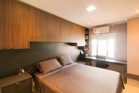 Casa à venda com 192m², 3 quartos e 3 vagas Casa à venda com 192m², 3 quartos e 3 vagasQuarto 3