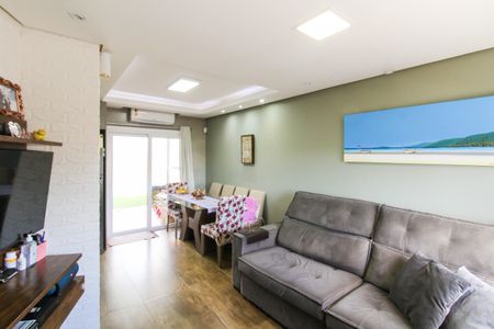 Sala de casa à venda com 3 quartos, 192m² em São José, Canoas