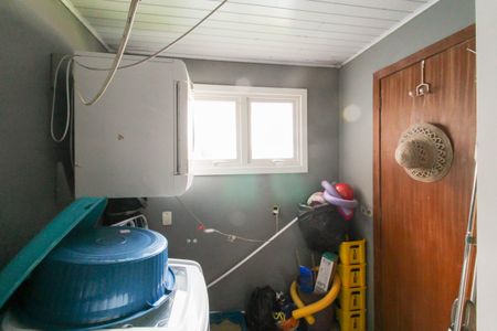 Casa à venda com 192m², 3 quartos e 3 vagas Casa à venda com 192m², 3 quartos e 3 vagasÁrea de Serviço