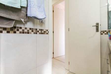 Casa à venda com 192m², 3 quartos e 3 vagas Casa à venda com 192m², 3 quartos e 3 vagasBanheiro