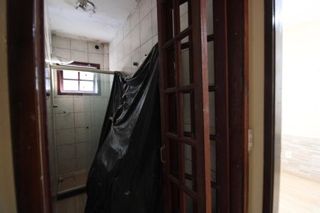 Casa de condomínio à venda com 110m², 2 quartos e 1 vagaBanheiro