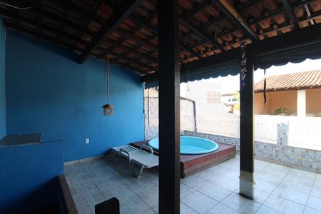 Casa de condomínio à venda com 110m², 2 quartos e 1 vagaTerraço
