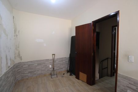 Casa de condomínio à venda com 110m², 2 quartos e 1 vagaQuarto 2