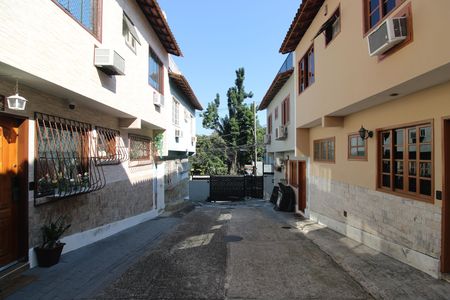 Área comum de casa de condomínio à venda com 2 quartos, 110m² em Tanque, Rio de Janeiro