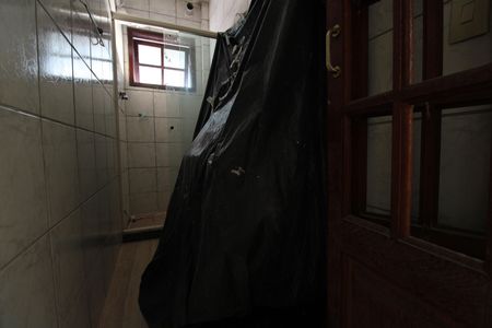 Casa de condomínio à venda com 110m², 2 quartos e 1 vagaBanheiro