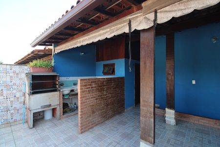 Casa de condomínio à venda com 110m², 2 quartos e 1 vagaTerraço