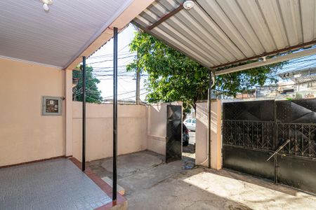 Casa para alugar com 75m², 2 quartos e 1 vaga Casa para alugar com 75m², 2 quartos e 1 vagaGaragem