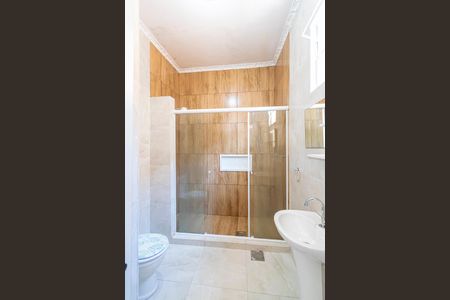 Casa para alugar com 75m², 2 quartos e 1 vaga Casa para alugar com 75m², 2 quartos e 1 vagaBanheiro