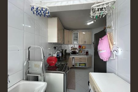 Apartamento à venda com 60m², 2 quartos e 1 vagaÁrea de Serviço
