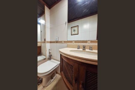 Lavabo de apartamento à venda com 4 quartos, 200m² em Icaraí, Niterói