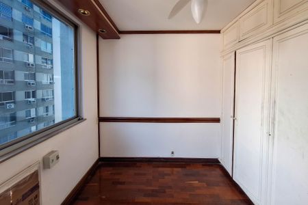 Apartamento à venda com 200m², 4 quartos e 2 vagas Apartamento à venda com 200m², 4 quartos e 2 vagasQuarto 2