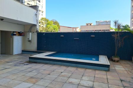 Apartamento à venda com 200m², 4 quartos e 2 vagas Apartamento à venda com 200m², 4 quartos e 2 vagasÁrea comum