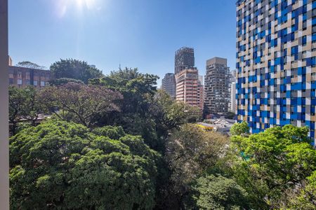 Quarto 1 - Vista de apartamento à venda com 2 quartos, 47m² em Pinheiros, São Paulo
