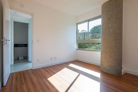 Quarto 1 de apartamento à venda com 2 quartos, 47m² em Pinheiros, São Paulo