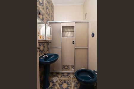 Casa para alugar com 80m², 2 quartos e 2 vagasBanheiro