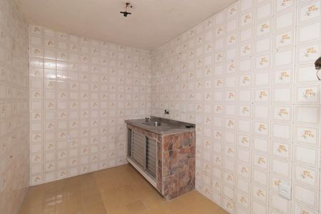Casa para alugar com 80m², 2 quartos e 2 vagasCozinha