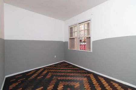 Casa para alugar com 80m², 2 quartos e 2 vagasQuarto 1