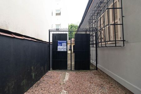 Casa para alugar com 80m², 2 quartos e 2 vagasFachada