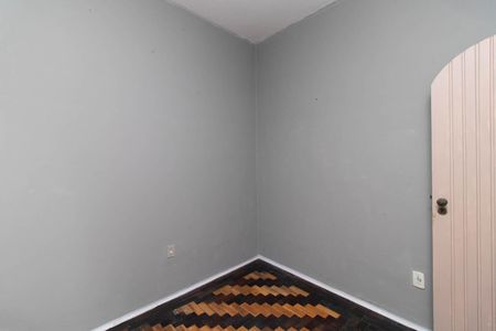 Casa para alugar com 80m², 2 quartos e 2 vagasQuarto 2