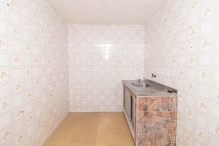 Casa para alugar com 80m², 2 quartos e 2 vagasCozinha