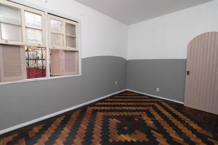 Casa para alugar com 80m², 2 quartos e 2 vagasQuarto 1