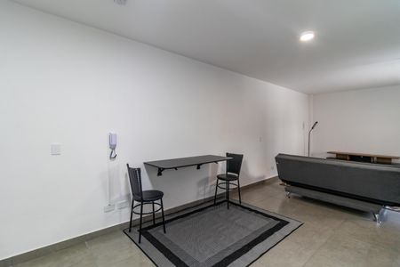 Apartamento para alugar com 70m², 1 quarto e sem vaga Apartamento para alugar com 70m², 1 quarto e sem vagaSala de Jantar
