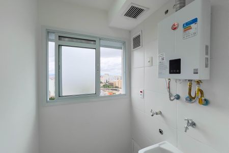 Apartamento para alugar com 45m², 2 quartos e 1 vaga Apartamento para alugar com 45m², 2 quartos e 1 vagaCozinha e área de serviço