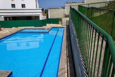 Apartamento para alugar com 49m², 2 quartos e 1 vagaÁrea comum - Piscina