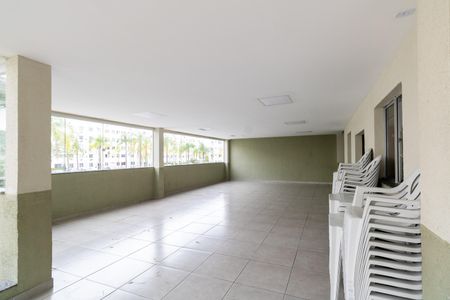 Apartamento para alugar com 49m², 2 quartos e 1 vagaÁrea comum - Salão de festas