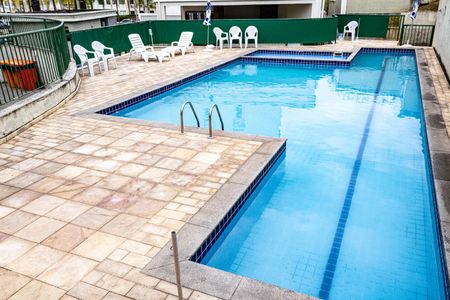 Apartamento para alugar com 49m², 2 quartos e 1 vagaÁrea comum - Piscina