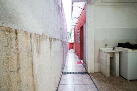 Casa para alugar com 36m², 1 quarto e sem vaga Casa para alugar com 36m², 1 quarto e sem vagaCorredor de acesso