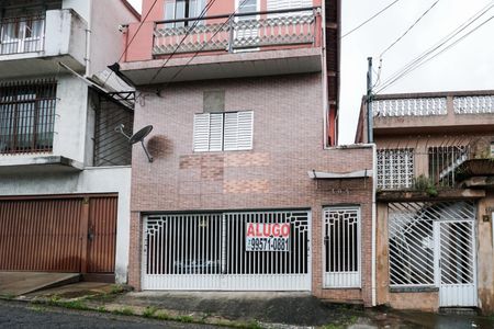 Casa para alugar com 36m², 1 quarto e sem vaga Casa para alugar com 36m², 1 quarto e sem vagaFachada