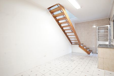 Sala/Cozinha de kitnet/studio para alugar com 1 quarto, 36m² em Vila das Mercês, São Paulo