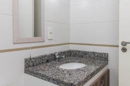 Banheiro de apartamento para alugar com 1 quarto, 45m² em Cavalhada, Porto Alegre