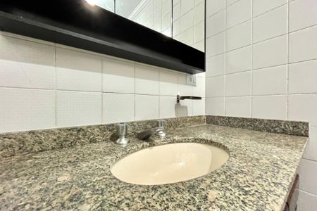 Apartamento para alugar com 90m², 3 quartos e 1 vaga Apartamento para alugar com 90m², 3 quartos e 1 vagaBanheiro