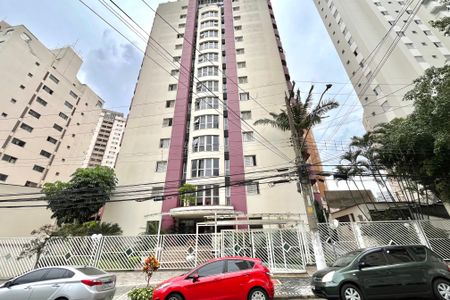 Apartamento para alugar com 90m², 3 quartos e 1 vaga Apartamento para alugar com 90m², 3 quartos e 1 vagaFachada