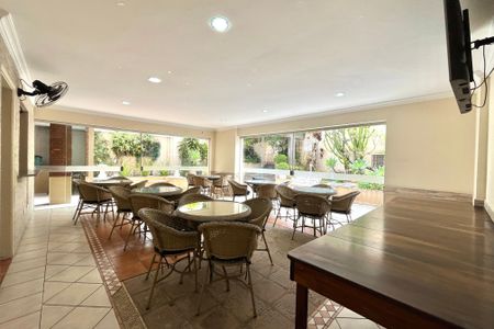 Apartamento para alugar com 90m², 3 quartos e 1 vaga Apartamento para alugar com 90m², 3 quartos e 1 vagaÁrea comum - Salão de festas