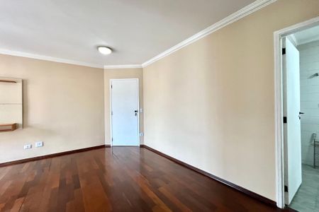 Apartamento para alugar com 90m², 3 quartos e 1 vaga Apartamento para alugar com 90m², 3 quartos e 1 vagaSala