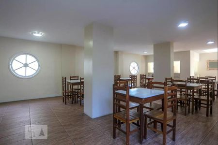 Apartamento à venda com 60m², 2 quartos e sem vagaÁrea comum - Salão de festas